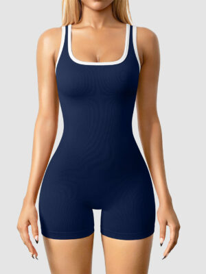 Sleeveless square neck tank