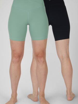 2 PK Wonderlink Crossover Waist and Classic 7" Bike Short