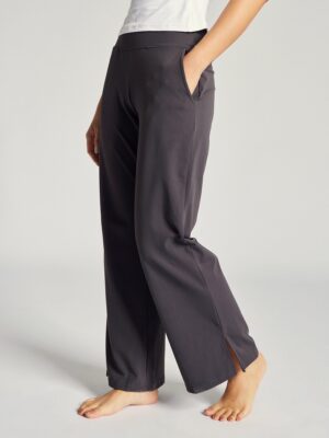 sharesto- 24/7 Wide Leg Pants in Moon